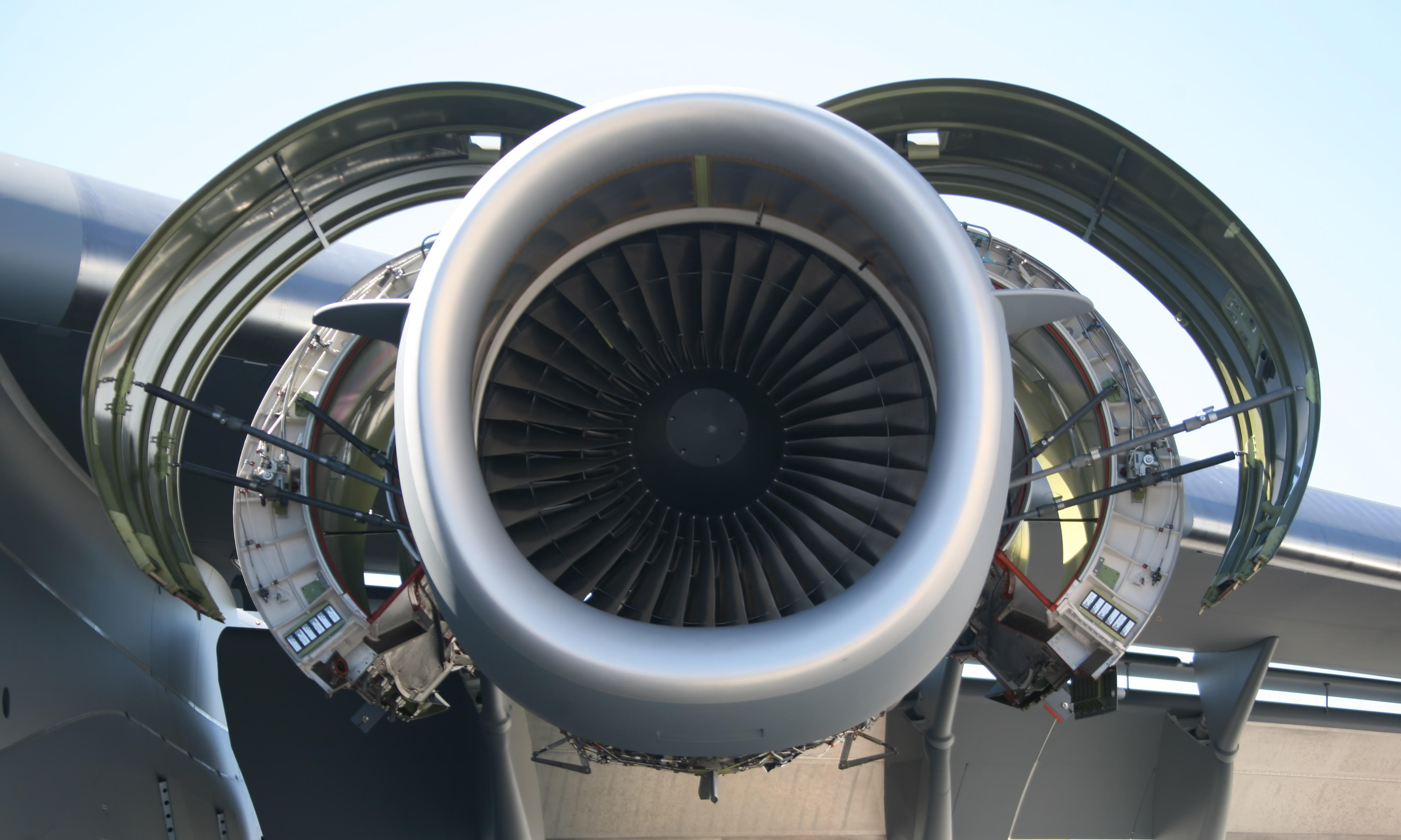 Short-_and_Long-term_Engine_Lease_for_Private_Jets